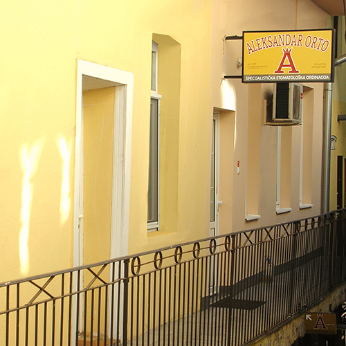 Dental clinic entrance